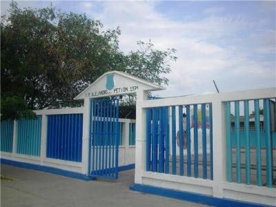20090201155410-fachada-liceo.jpg